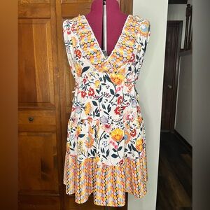 Angie dress floral size small